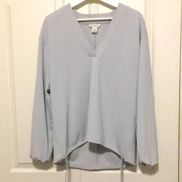 Club Monaco casual v-neck blouse - Picture 1 of 6